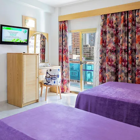 Servigroup Nereo 4* بينايدورم